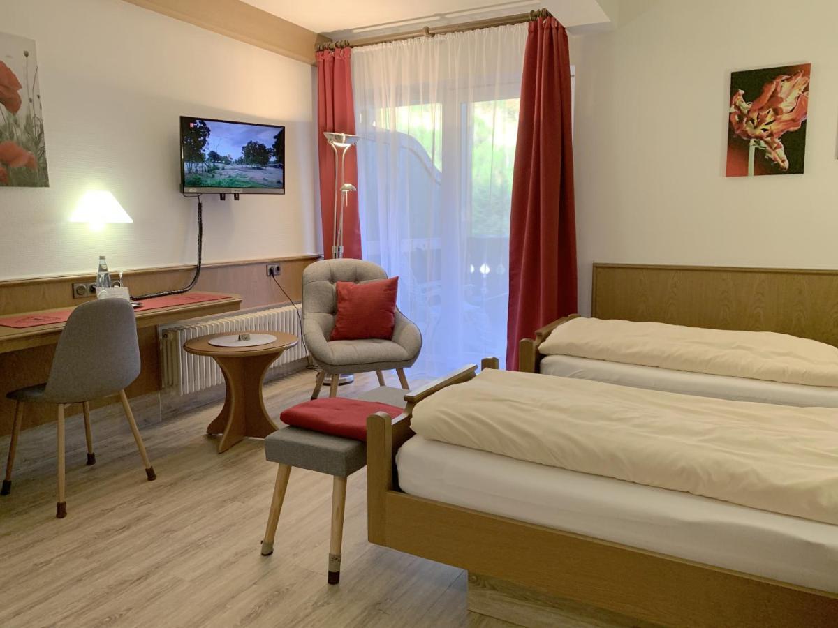 Landhotel Untere Kapfenhardter Muehle Unterreichenbach Ngoại thất bức ảnh