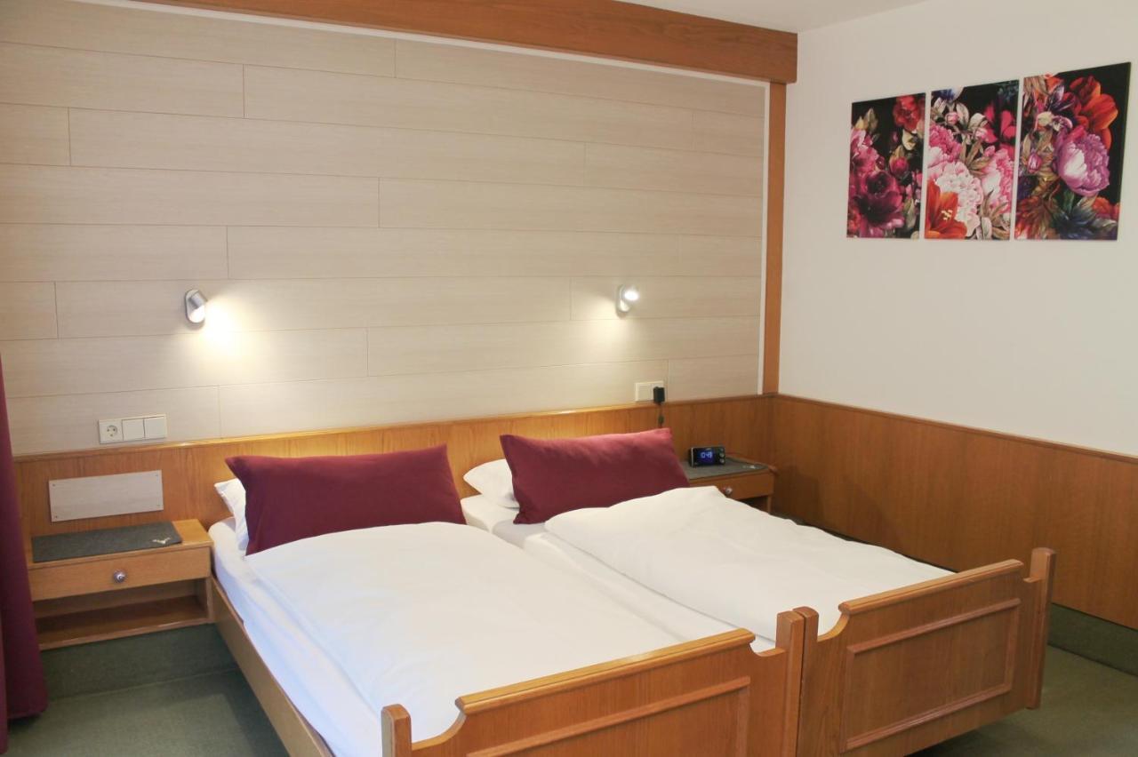 Landhotel Untere Kapfenhardter Muehle Unterreichenbach Ngoại thất bức ảnh