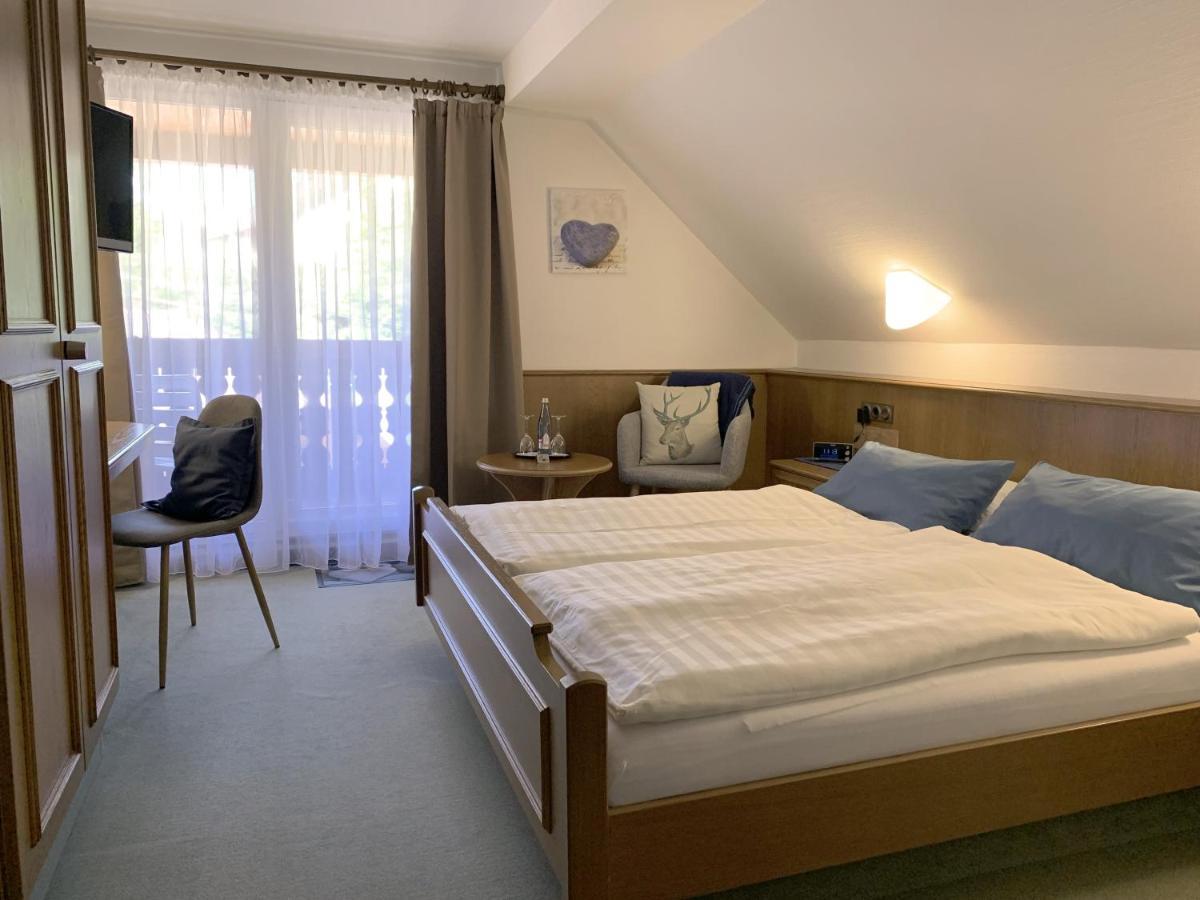 Landhotel Untere Kapfenhardter Muehle Unterreichenbach Ngoại thất bức ảnh