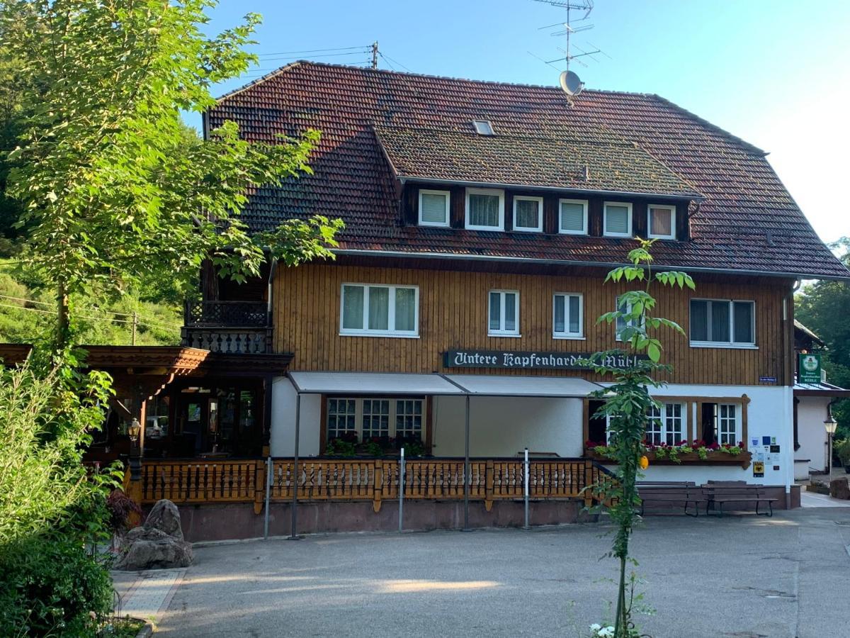 Landhotel Untere Kapfenhardter Muehle Unterreichenbach Ngoại thất bức ảnh